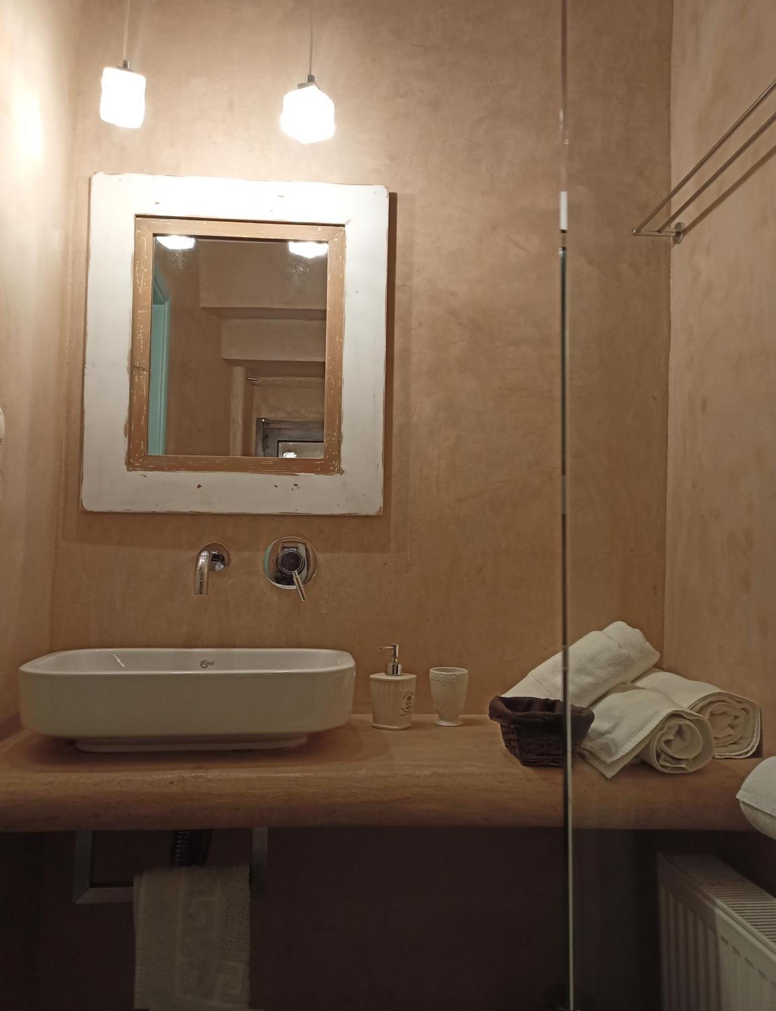 Riga'S Pinakoti Lodge Pinakátai Eksteriør bilde
